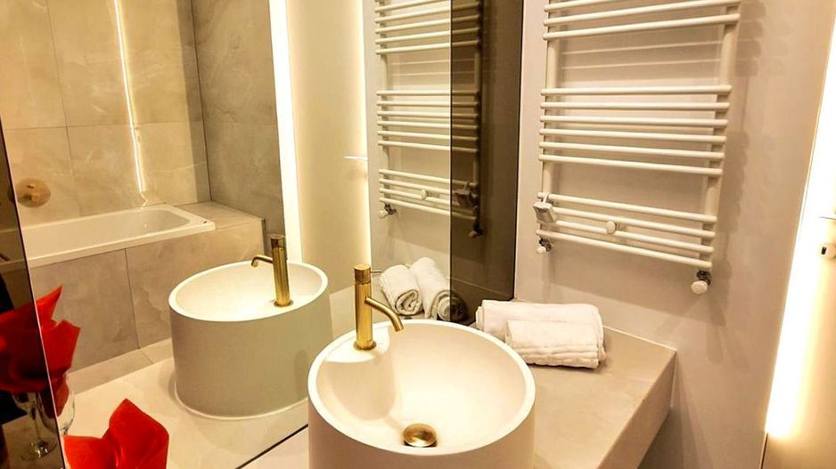 Închiriere apartament 3 camere | Parcare + Debara privată incluse - Poză 26