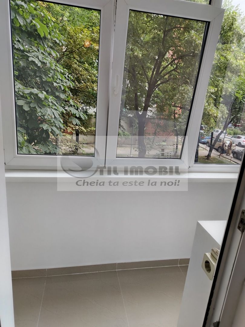 Apartament 3 camere Podu Roș -Renovat integral, 117.000 € - Poză 10