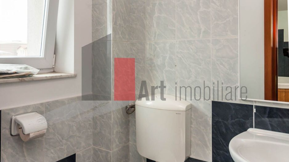 Vila luxoasa cu piscina si curte generoasa - Pipera - Poză 26