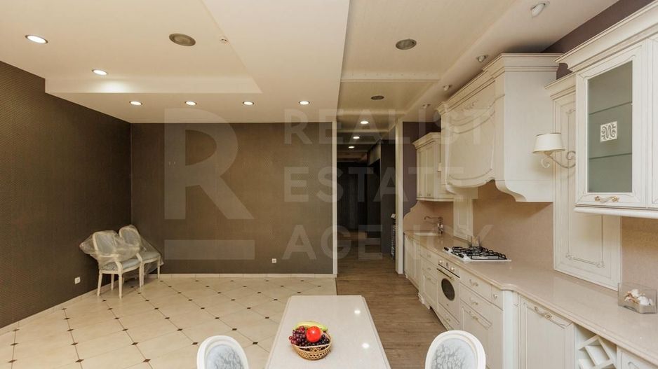 Chirie, spatiu comercial , 370 str. Calea Iesilor, Sculeni - Poză 4