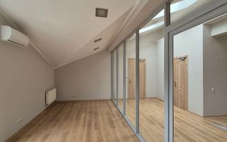 Spațiu comercial cu 6 camere de închiriat în Centru, Chișinău - Poză 9