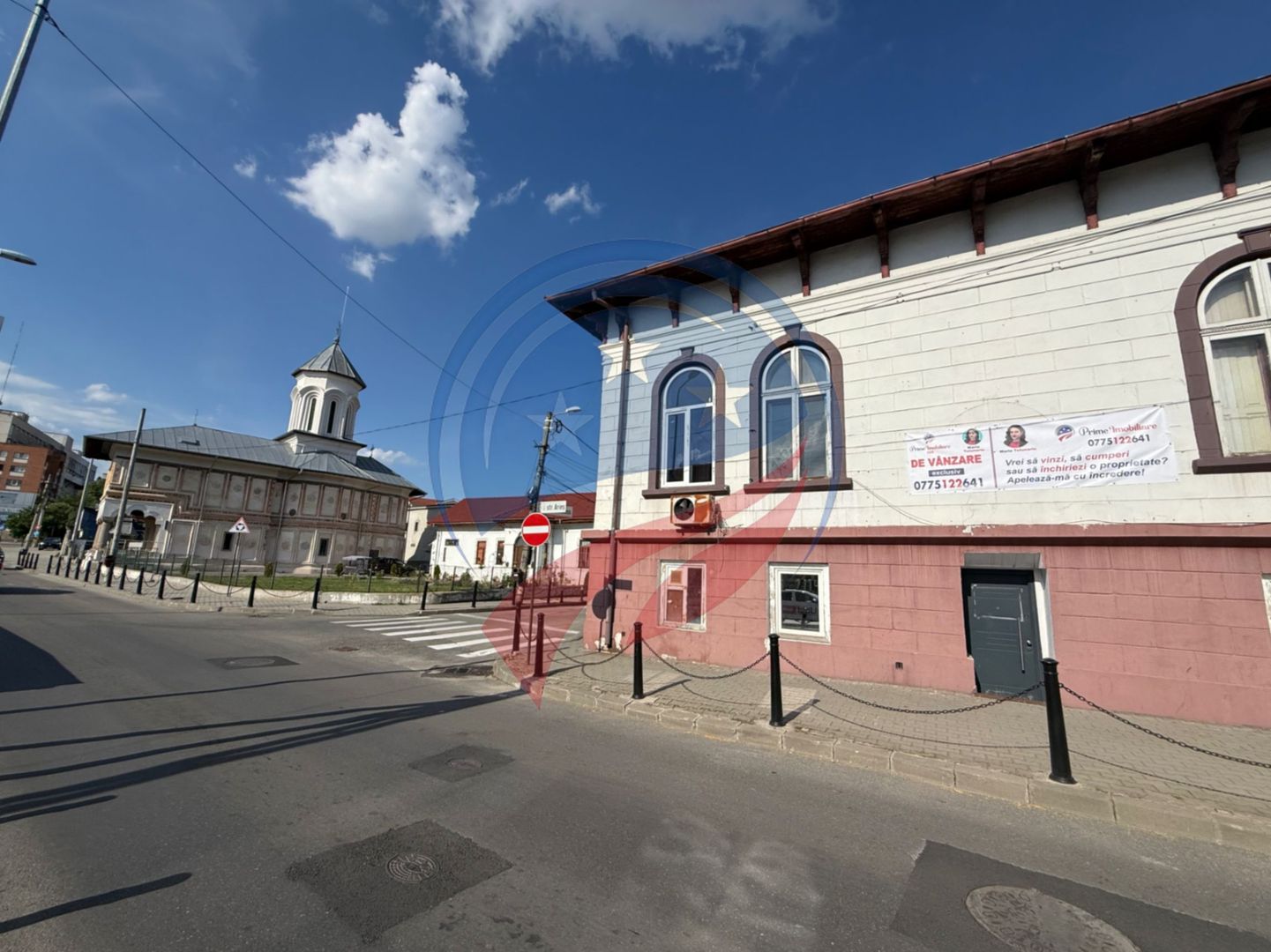 Casa de vanzare-vis-a-vis de Casa Studenților/Craiova - Poză 29
