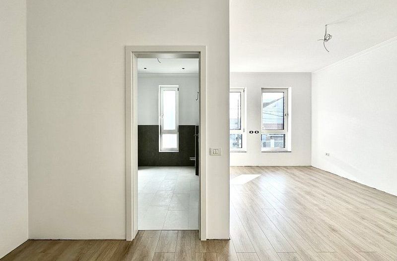 Casa lângă Iulius Town - zona Lipovei - Poză 2