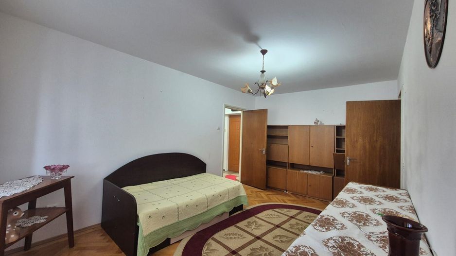 Apartament la 6 minute de gară, piata si Centru Civic, pet friendly - Poză 9