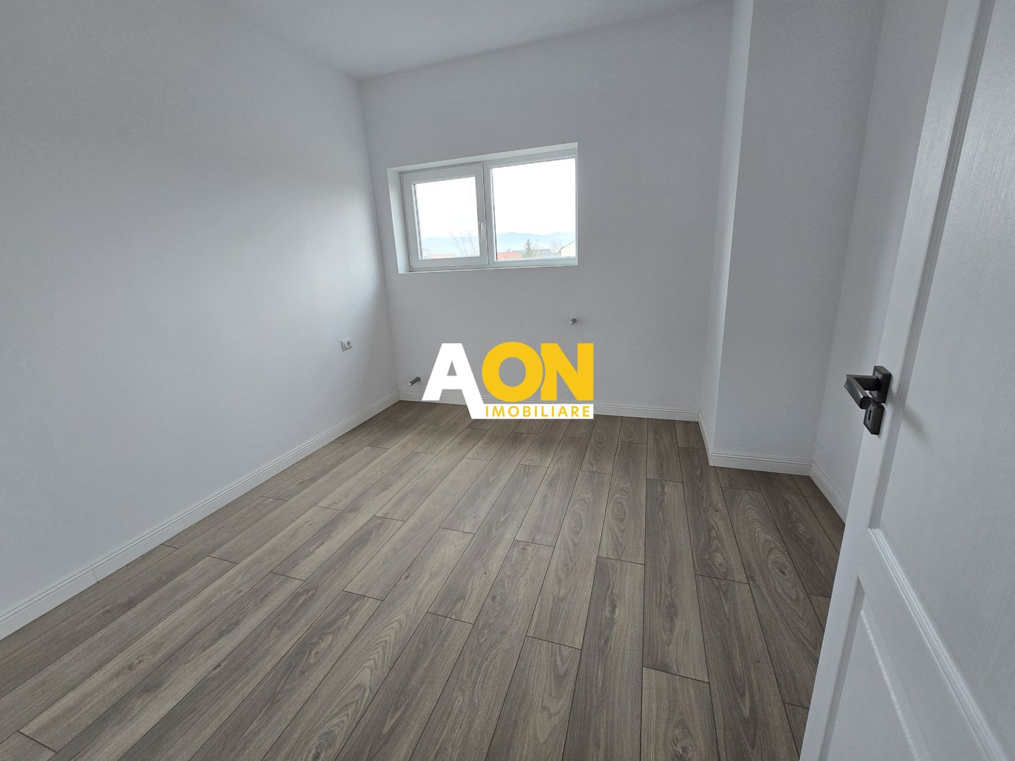 1/2 Duplex 4 Camere, Zona Alba Micesti - Poză 10