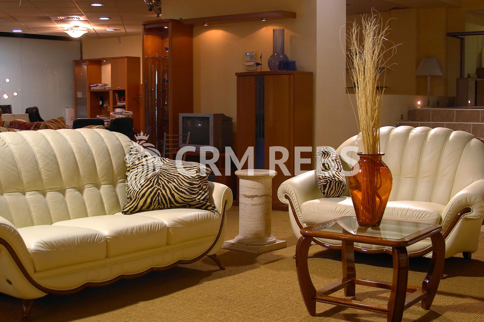 Apartament cu 4 camere de vânzare în zona Armeneasca - Poză 3