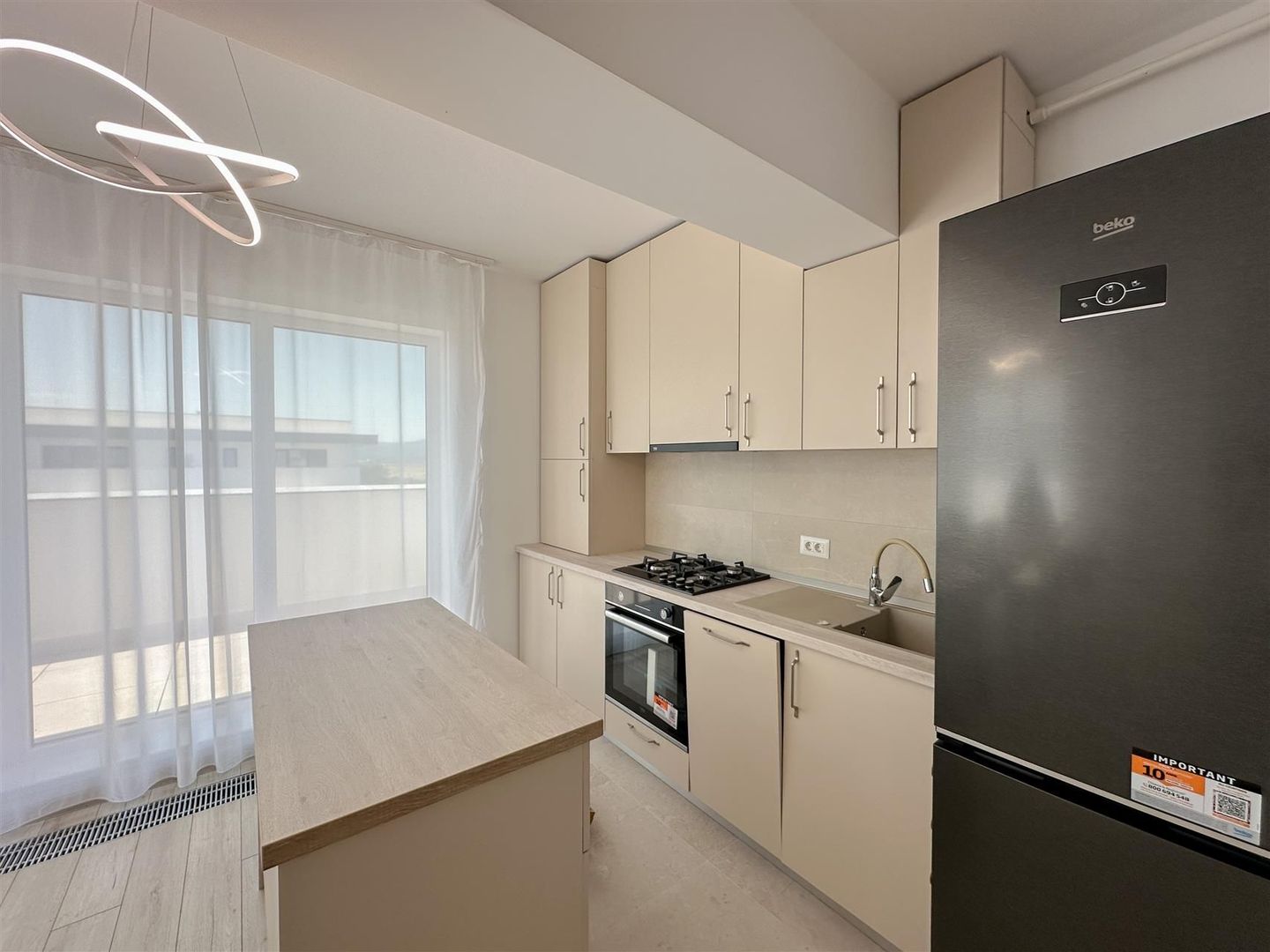Apartament 3 camere tip Penthouse | Priveliste frumoasa | Parcare | Rasnov - Poză 5