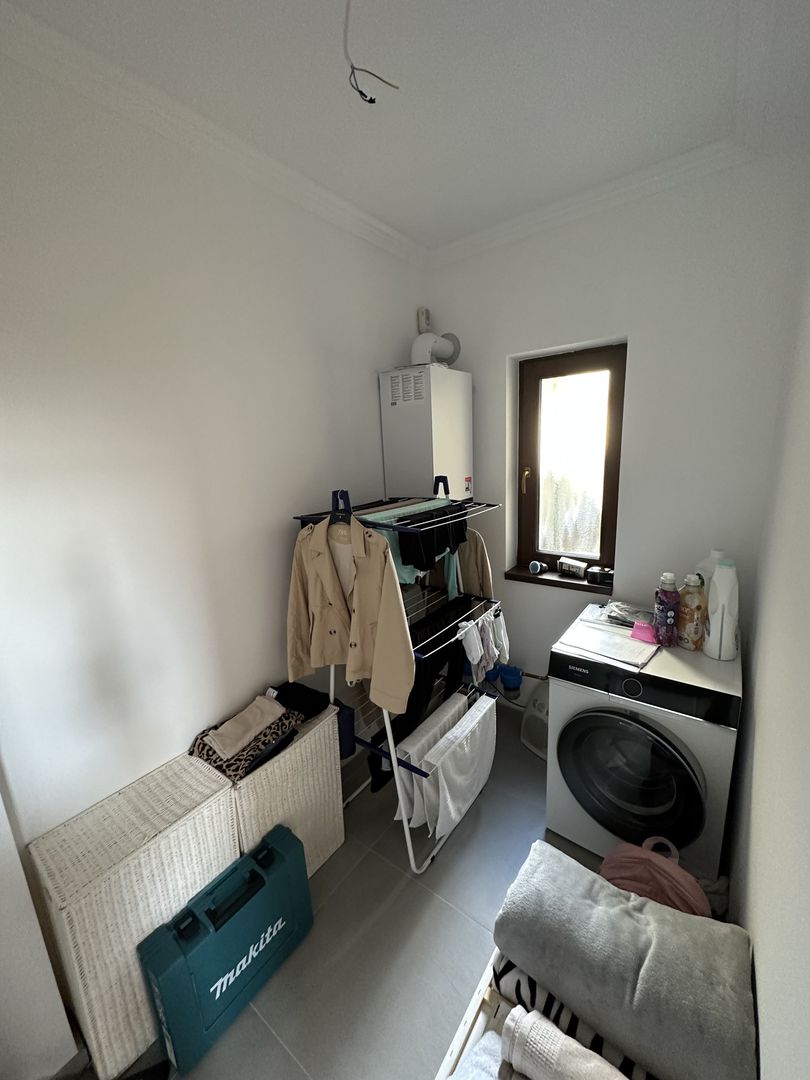 Duplex despartit prin spatiu tehnic  - teren 500mp - Poză 20