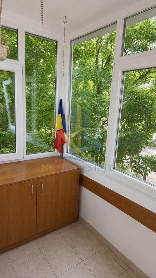 Apartament 3 camere de vânzare Titan - Poză 4