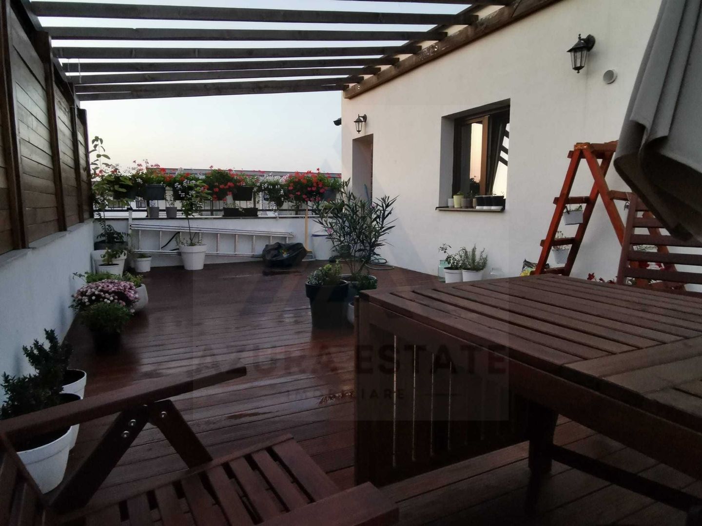 Penthouse modern 3 camere 2 bai terasa 40 mp si pod in Arhitectilor - Poză 4