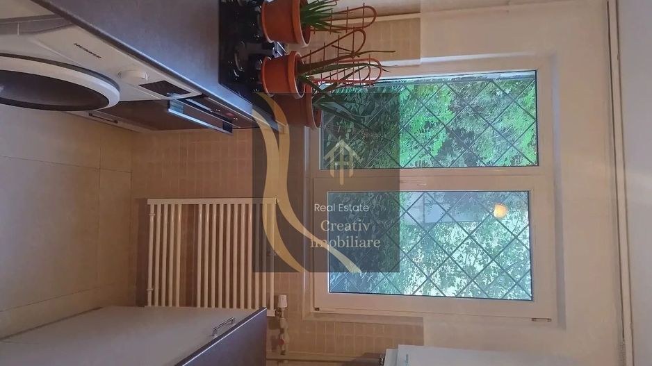 Garsoniera 30 mp  finisaje lux  mobilata  77.000 EUR (direct proprietar)  bloc 2003 - Poză 5