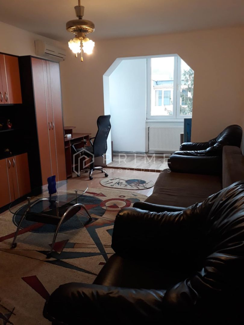 inchiriez apartament 2 camere Strada Muncii - Poză 4