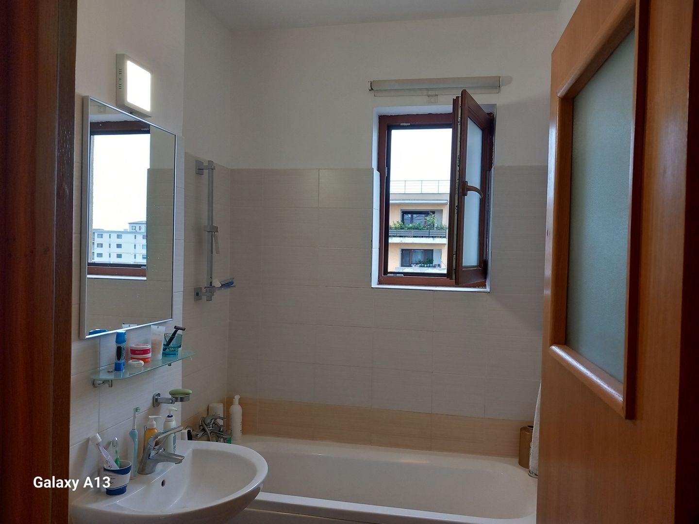 ageuropa.ro vinde ap 2 cam etaj 9/10 Motilor - Poză 3