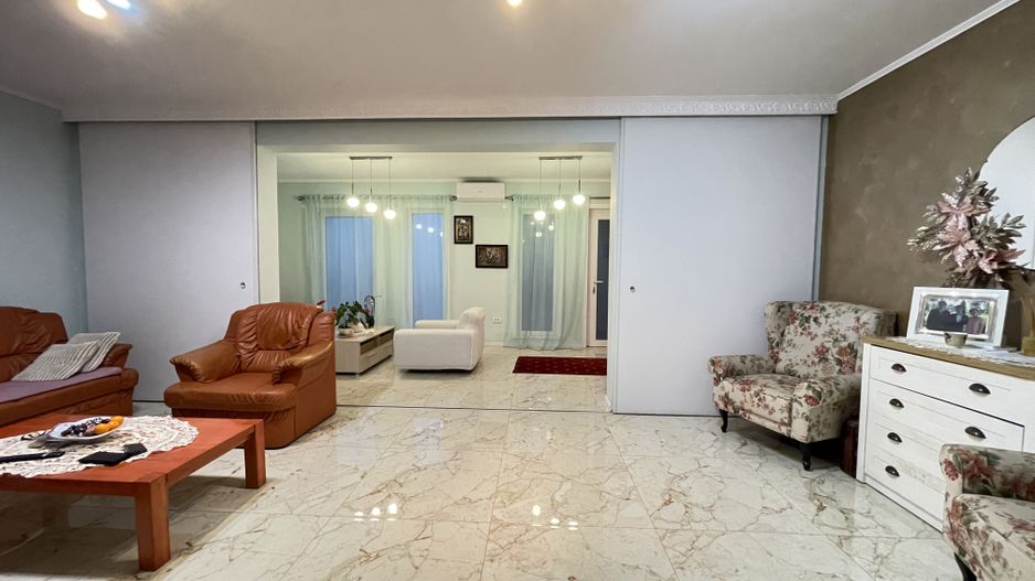 Duplex spatios in Dumbravita zona Padurea Verde - Poză 4