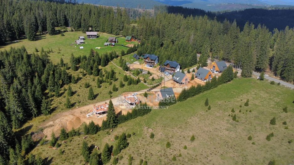 6 Case de vacanta localitatea Marisel jud Cluj la drumul Judetean DJ107P - Poză 32