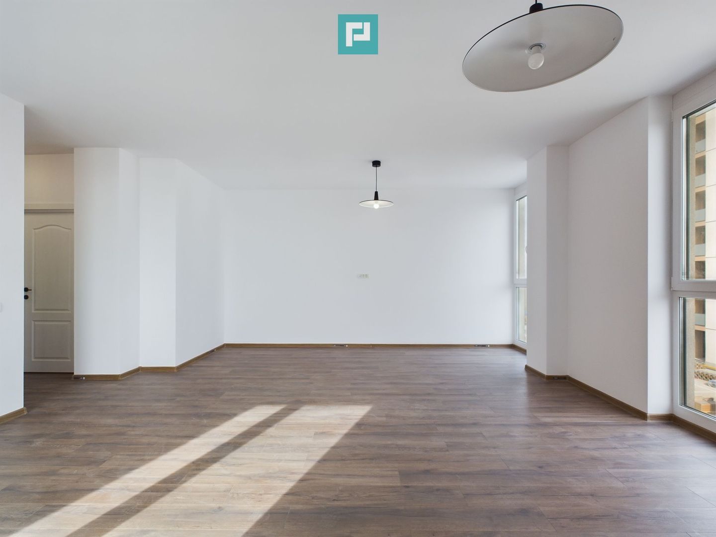 Apartament 2 camere | 55mp | Etaj 2 | Torontalului - Poză 3