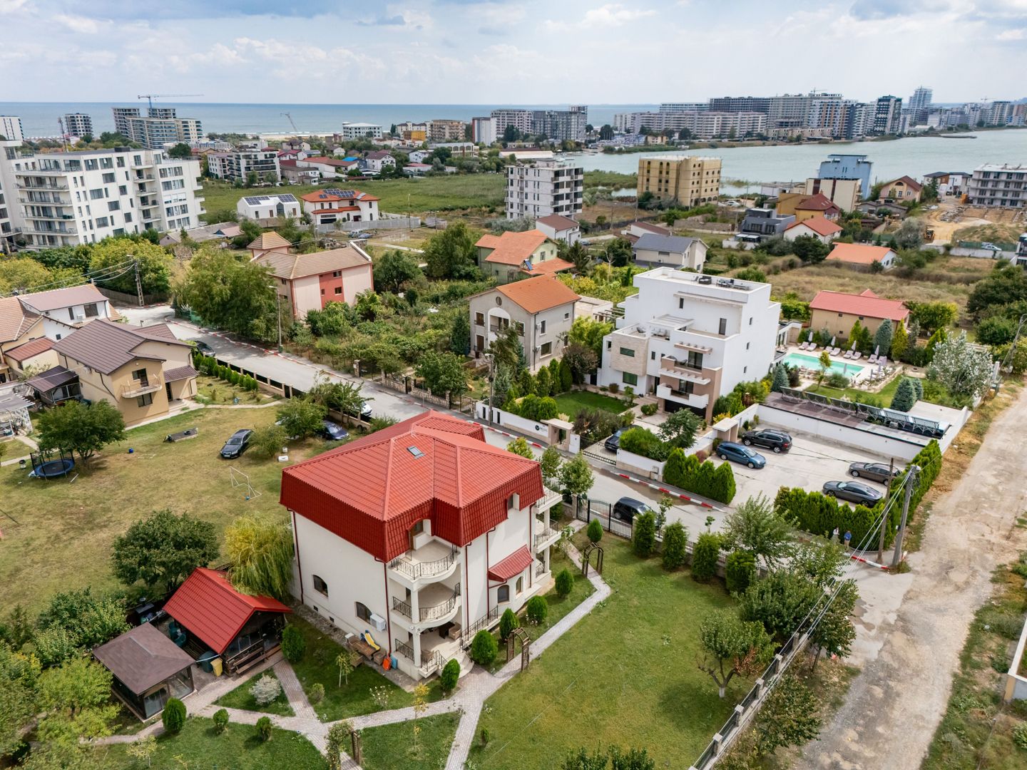 Reședință de lux sau centru de activități pentru copii - Poză 2