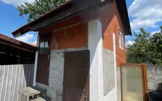 Oază de liniște aproape de Oradea | Casă renovată cu grădină și garaj - Poză 11
