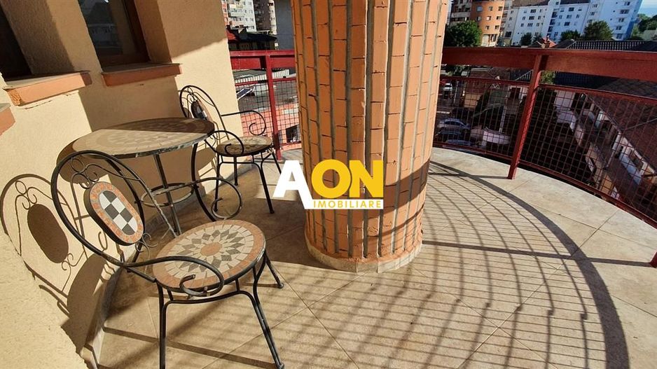 Apartament cu 2 camere 2 balcoane etaj 3 ultracentral - Poză 10