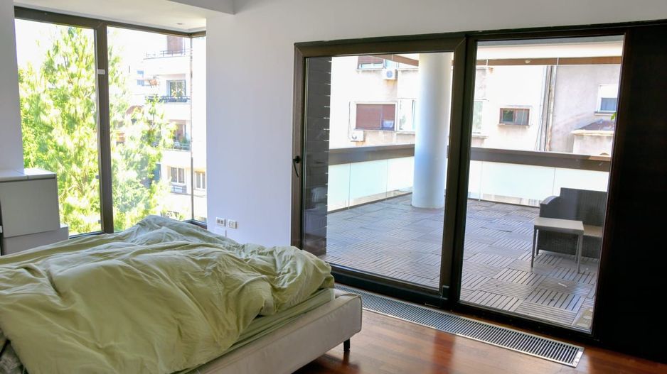 BRASADAS închiriază Ap 4 cam GARAJ Et 3,4/5 ROMANA. - Poză 5