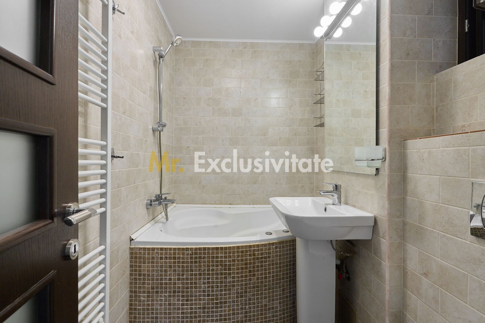 Apartament cu 3 camere în blocul Mobilux, Piața Vasile Milea - Poză 10