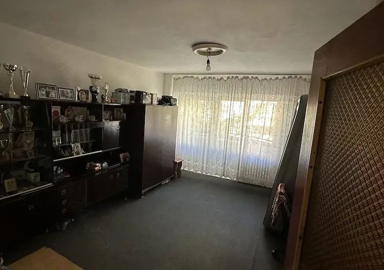 Garsonieră de vânzare decomandată 40mp, zonă Rahova - Poză 1