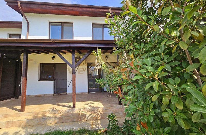 Vila 4 camere de închiriat - comuna Berceni - Poză 1