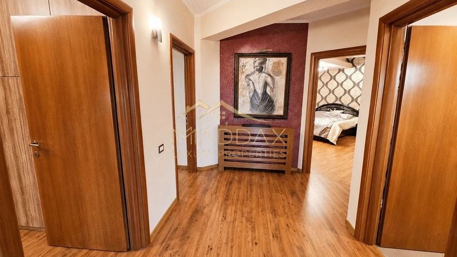 Casa/ Vila Duplex P+1+M zona Sisesti/ Baneasa - Poză 9