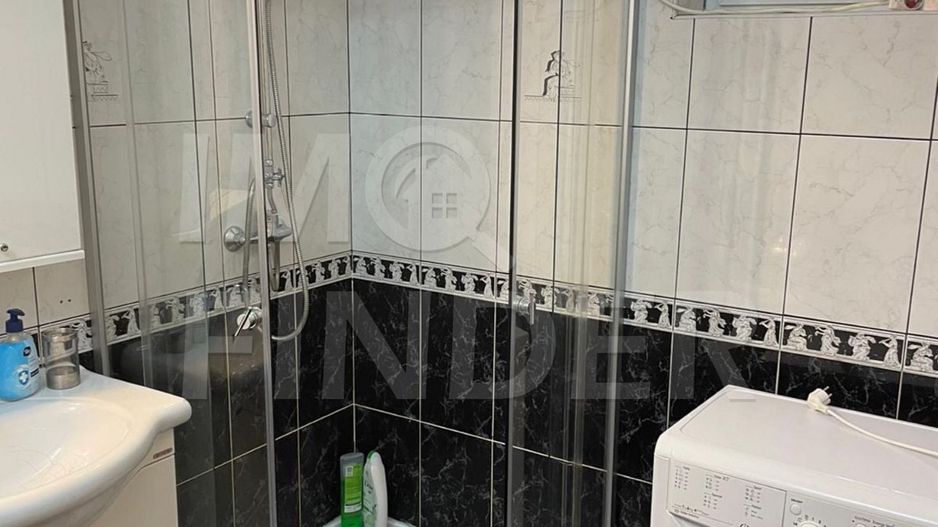 Vanzare 3 camere pe 2 etaje, 90 mp plus 30 mp terasa - Poză 3