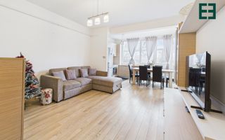 Apartament cu 2 camere și parcare acoperită etaj 1 Ared - Arad - Poză 2