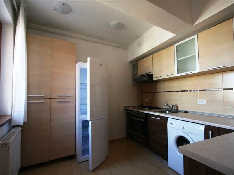 Apartament cu 2 camere de închiriat - Poză 12