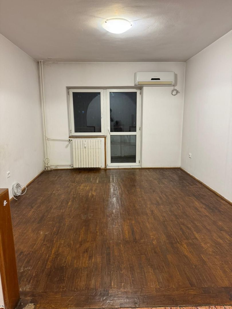 Vanzare Apartament 3 Camere Piata Alba Iulia Vedere Rond Din Toate Camerele - Poză 6