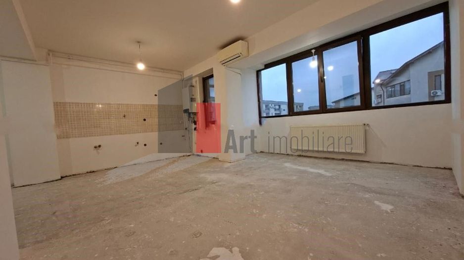 Vânzare apartament semidecomandat 2 camere Metalurgiei - Poză 1