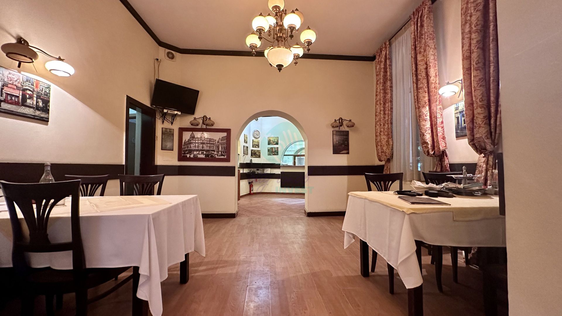 Casa ideala pentru restaurant, clinica sau birouri - Poză 9