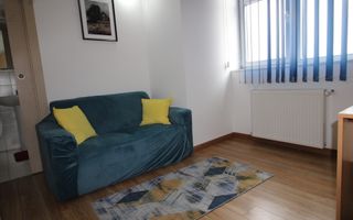 Se afla la 5 minute de Complex, ideal pentru studenti, centrala proprie - Poză 12