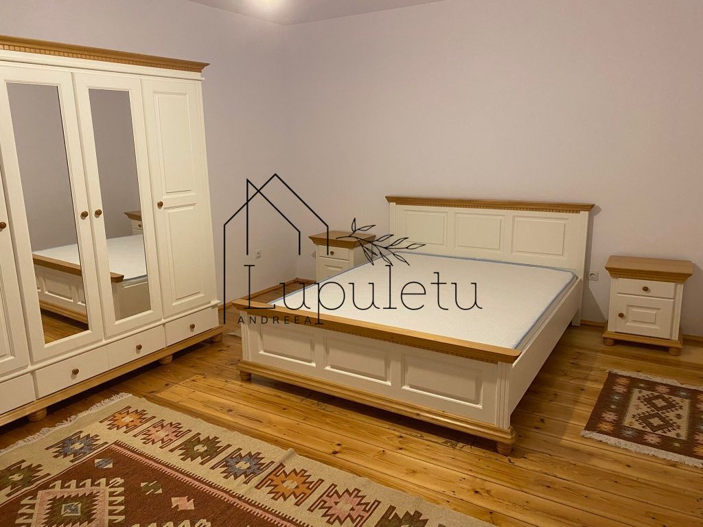 Casă Individuală | Curte proprie | Zona Centrală - Poză 1