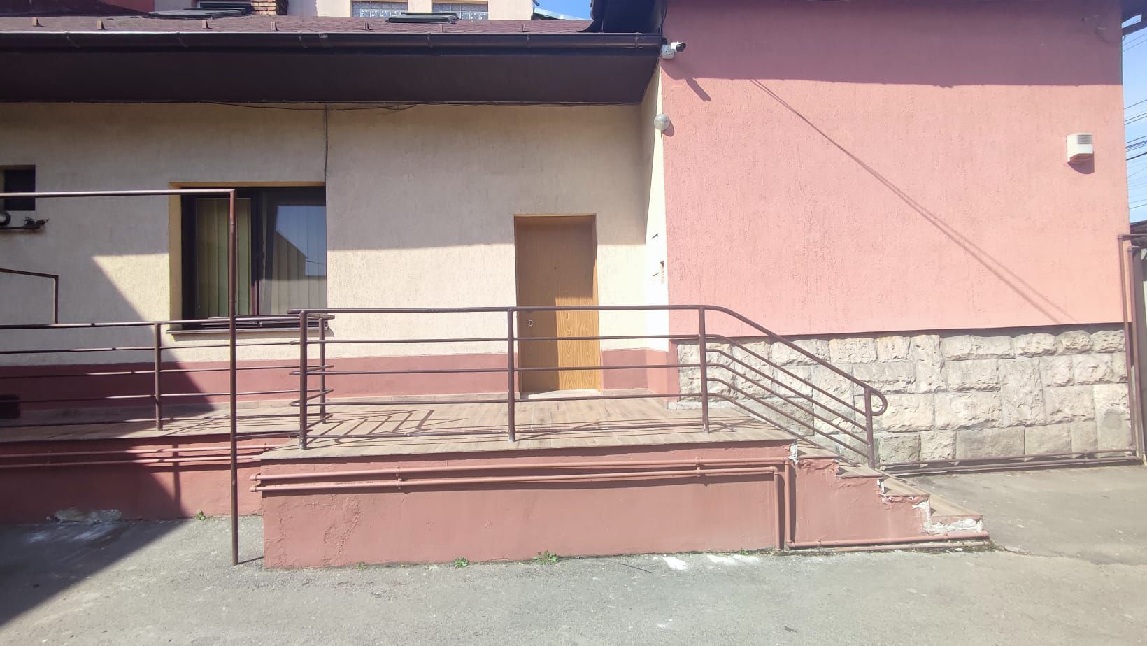 Casa de Inchiriat zona Piata 1 Mai - Poză 9