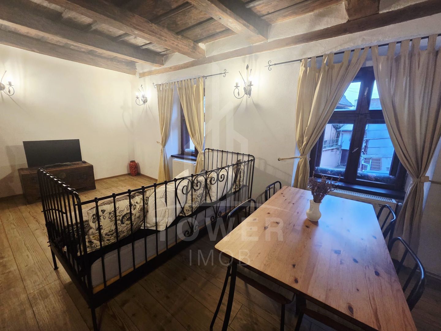 Apartament 3 camere de închiriat Zona Ultracentrală Sibiu - Poză 1