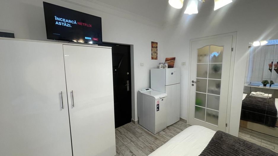 Garsonieră Ultra-Lux | Piața Unirii | 25 mp | Parter - Poză 1