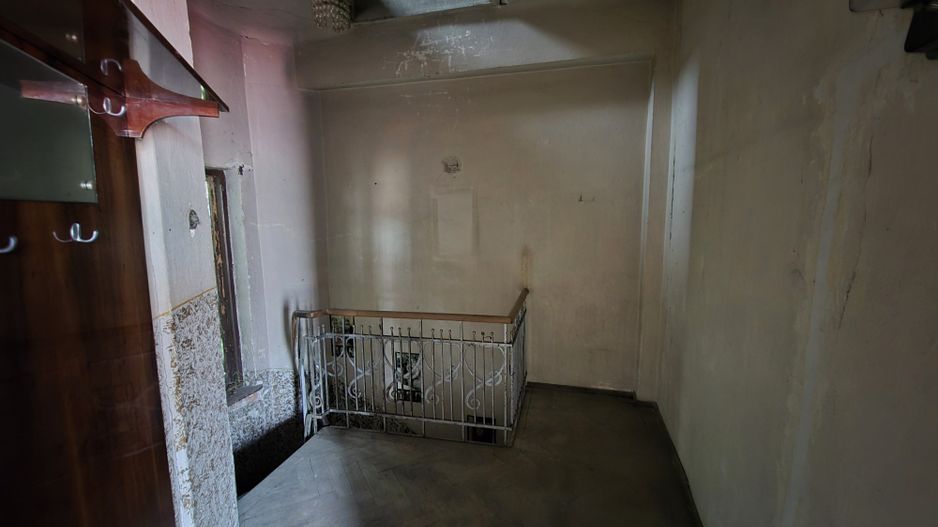 Casa P+1  - Dacia - Eminescu - curte comuna - Poză 9
