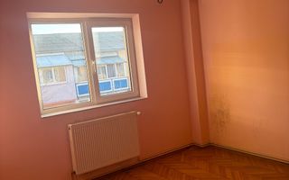 BRASADAS vinde ap 3 cam etaj 4/4 in Micro 16. - Poză 1