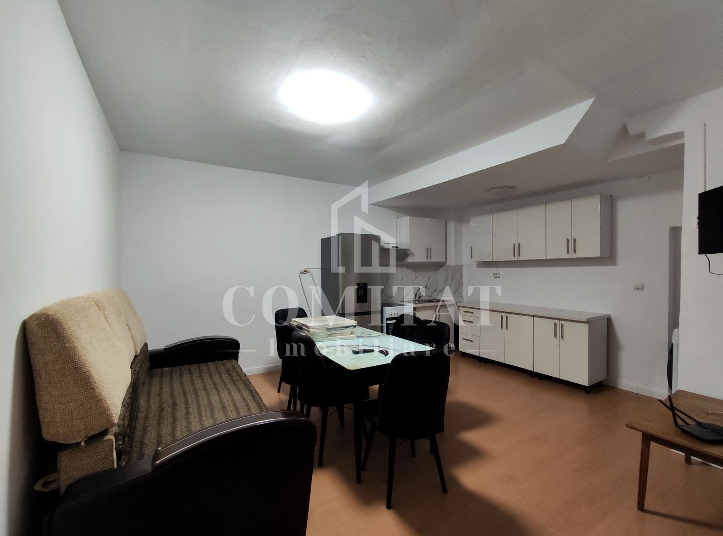 Apartament la casă - Zona Hotelului Paradis - Cartierul Mărăști - Poză 5