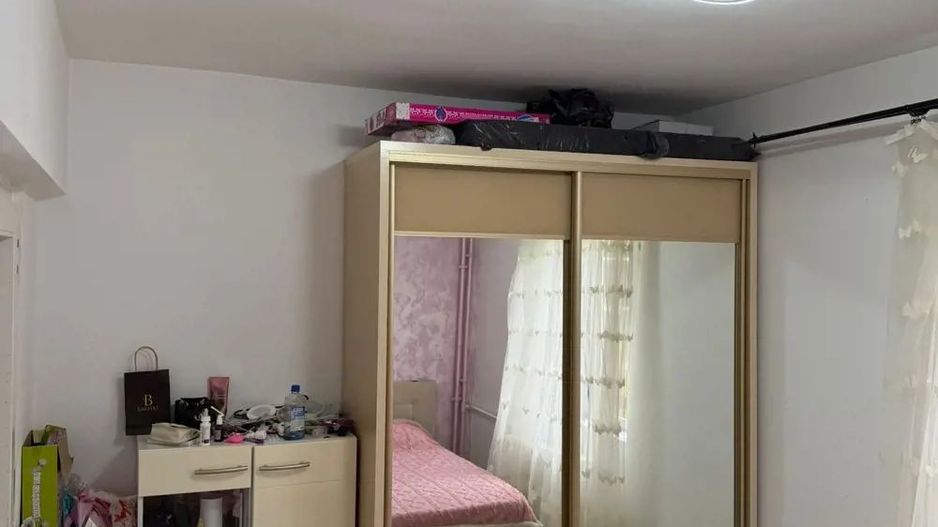 De vanzare apartament 2 camere, Rahova - Poză 3