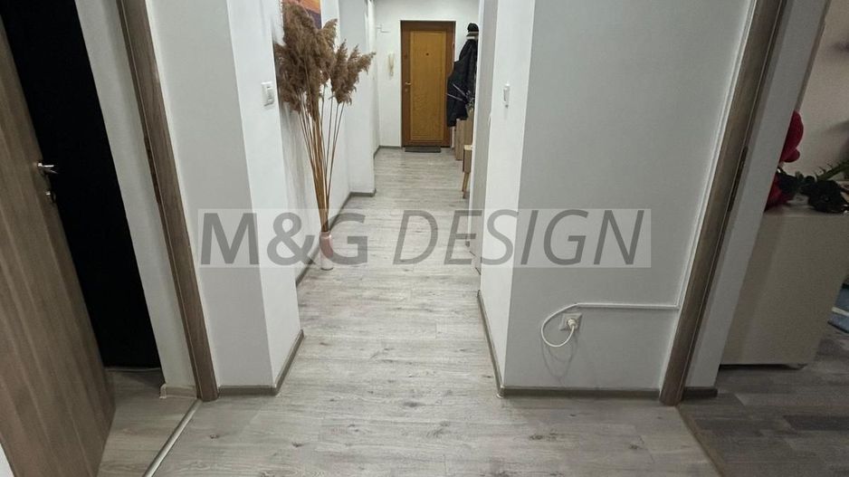 Apartament 5 camere zona U.M.T. - Poză 6