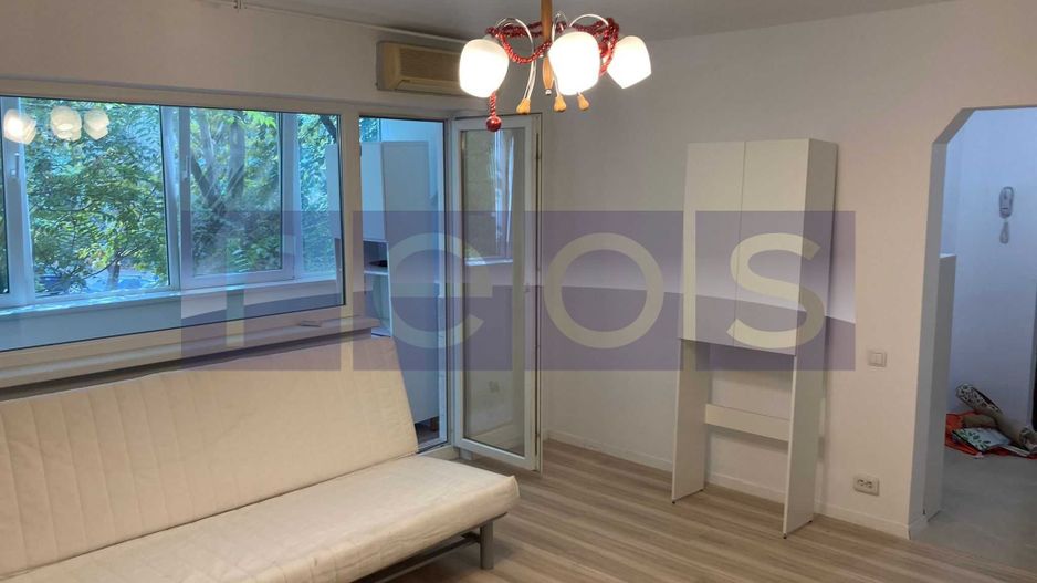 VANZARE 3 CAMERE SEMIDECOMANDAT - TINERETULUI -TIMPURI NOI - Poză 1