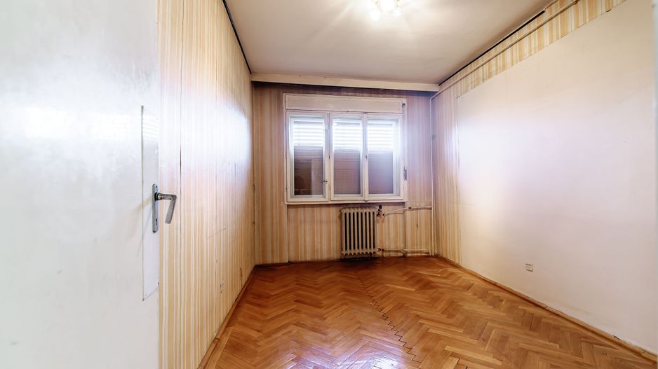 Vândut! Apartament central 4 camere, Aleea Albac! Comision 0%! - Poză 4