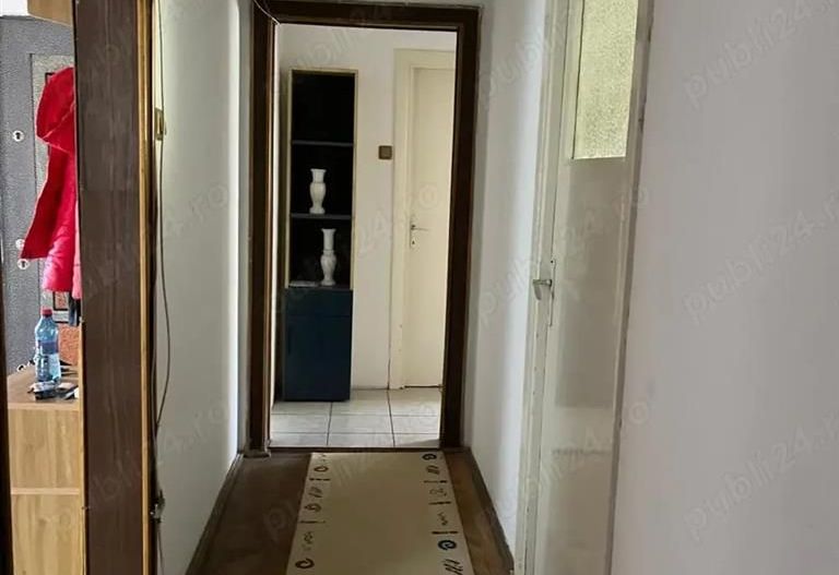 Etaj 2 4 camere Circumvalatiunii-Favorit - Poză 2