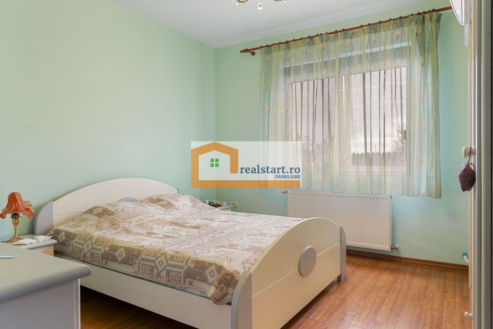 2 vile tip Duplex, ideal investitie, piscina exterioara, trifazic - Poză 15