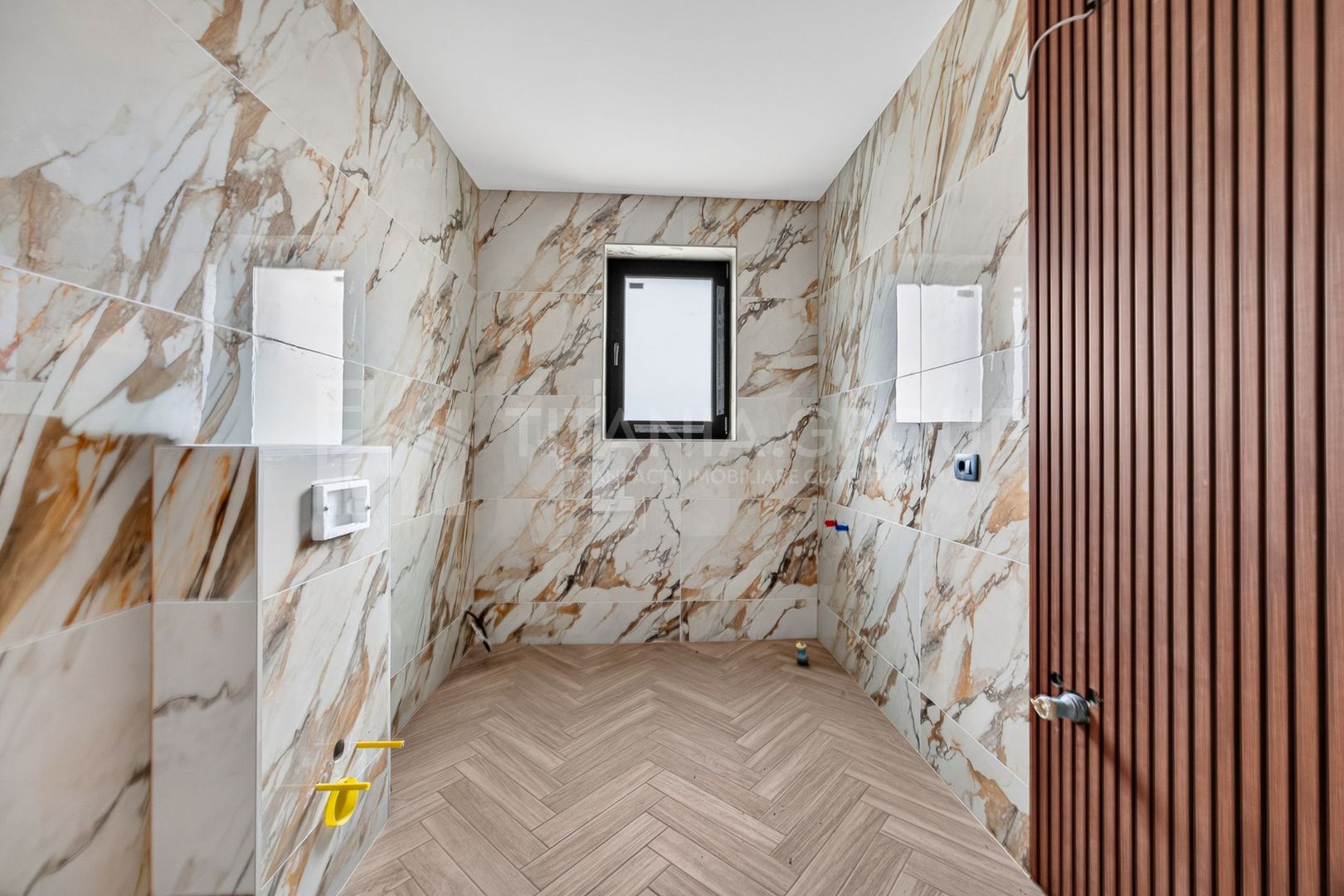 Vila cu arhitectura deosebita, teren 636mp, Cristian, Brasov - Poză 21