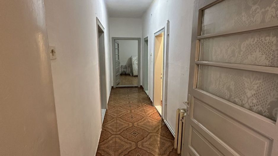 BRASADAS vinde PARTERUL unei case in zona Botizului. - Poză 4